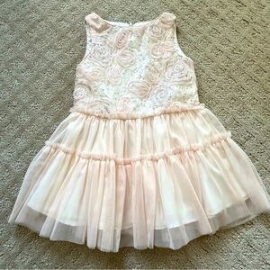 NFS.  Pastourelle by Pippa & Julie, 2T, fancy roses dress, EUC